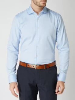 Jake*s Slim Fit Business-Hemd Aus Twill - Hellblau -Guesi Bekleidung Geschaft ah530hpn68rkgka69ha42ji8617ksgqg8p642jpk650kkj2e9oskmiiba153ihi69kol4caf6t1kid2bah3jcdb6ckpmac1m6kq3ad9kc4pmcohh6kqm4p1i6os3idpj6gsj6c0