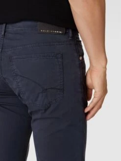 Baldessarini Hose Im 5-Pocket-Design - Marineblau -Guesi Bekleidung Geschaft ahb58i1o98o34lhp6kslcj2j9sqkuk22acp48k2d9cqkgg9p89444cqj9ss4ojpk98ql0daj8t14sea660o32o9n6cqjed1m6grm2phk6lj3coho64qjadb4coq62d9kchh68c8
