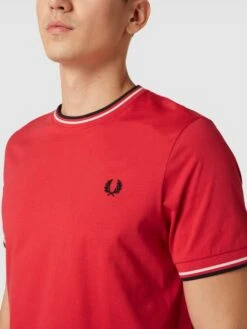 Fred Perry T-Shirt Mit Logo-Stitching - Rot -Guesi Bekleidung Geschaft akokgkim65950h9o9paj8gaba0rksdq98h33aia69gs50j25agskce21a9534c2i8osj6kql6983ek29ago6ap1l70pm4or3ckpjac9k68rm8ohlcpgjiphm6srj6p3374q3ecg