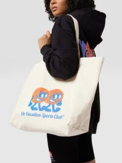 On Vacation On Vacation X P&C - Shopper Mit Label-Print - Weiß