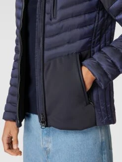 Wellensteyn Steppjacke Mit Herausnehmbarer Kapuze Modell 'REVOX' - Marineblau -Guesi Bekleidung Geschaft al546khk9h7kelho70sl8gij698k4j2894r4sihl8ko4il9j8takuk2k895jec289kskadqm6kr4sjqk9d3j0p9h6ssm8e9kcgrm6p1k6grj6oj56oo3ecb4c9i30cpi71gm6e0