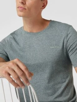 MCNEAL T-Shirt Mit Label-Applikation - Schilf Meliert -Guesi Bekleidung Geschaft al5k6khg6h5kue2aaop52h2d8h3k6l1n88sj8ja5a50kikak652kkhafaoqj2gq86ss32gaj99554e2i9ko68p33ccoj8dph75ij2p1k6di3io9ic8r38o9p69j66pj261gjid0