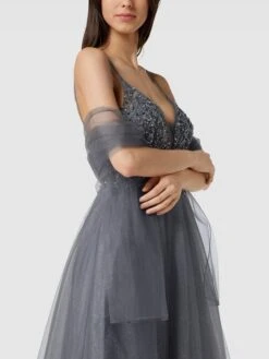 Unique Abendkleid Mit Effektgarn - Mittelgrau 9 Unique Abendkleid Mit Effektgarn - Mittelgrau -Guesi Bekleidung Geschaft al8jijae8t93ak9oap4laiqb74o4klic9h932kii9so54dpk8l436lhla0o3edhj6l75cja39l7k6cql6oo38chp60rjgc1p70o32p1kchij6o9j74rm6c9jcpj64eb56go3ee0
