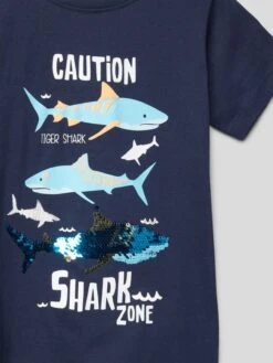 Blue Seven T-Shirt Mit Motiv-Print - Blau -Guesi Bekleidung Geschaft 70o52hag75a58kab912koii7894jagi76d442hqk8lb4mgq9a524ggim9l84aji3aco4kdqk9p9koka26so3cp1pc4r3gdppc8o3ip9k69j30ob56osjio9hc8o38ohm6dgjipg